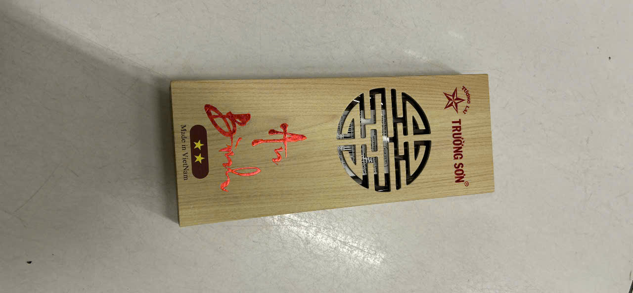 KOHNAN - 074509 Đũa Gỗ Cẩm Lai Cẩn Hạc