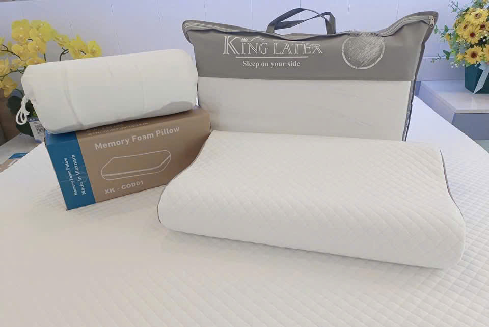 KOHNAN - Gối Foam Cao Cấp size 40*60*10/12