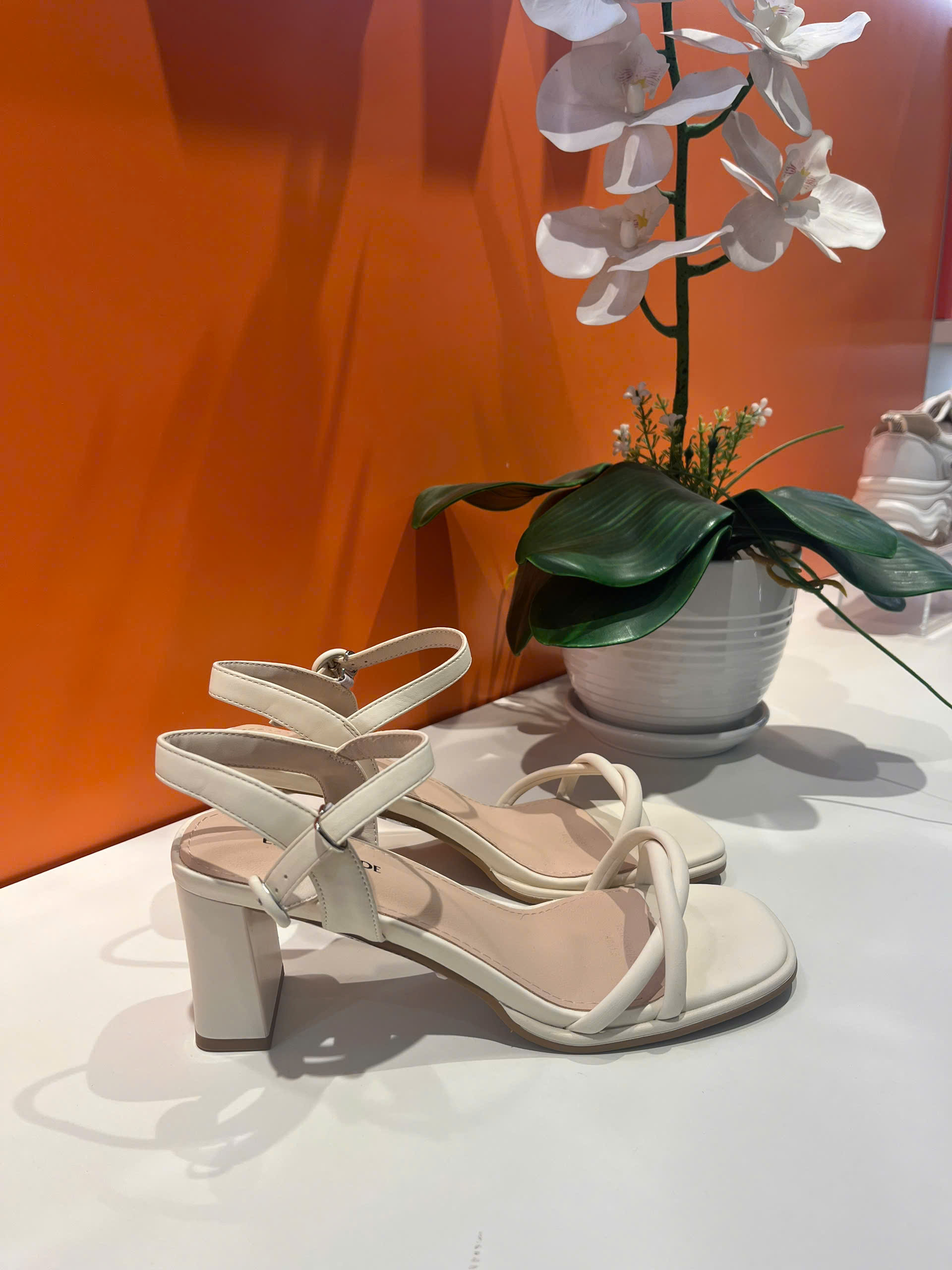 Sandals cao gót nữ đế vuông 5cm 1316400971