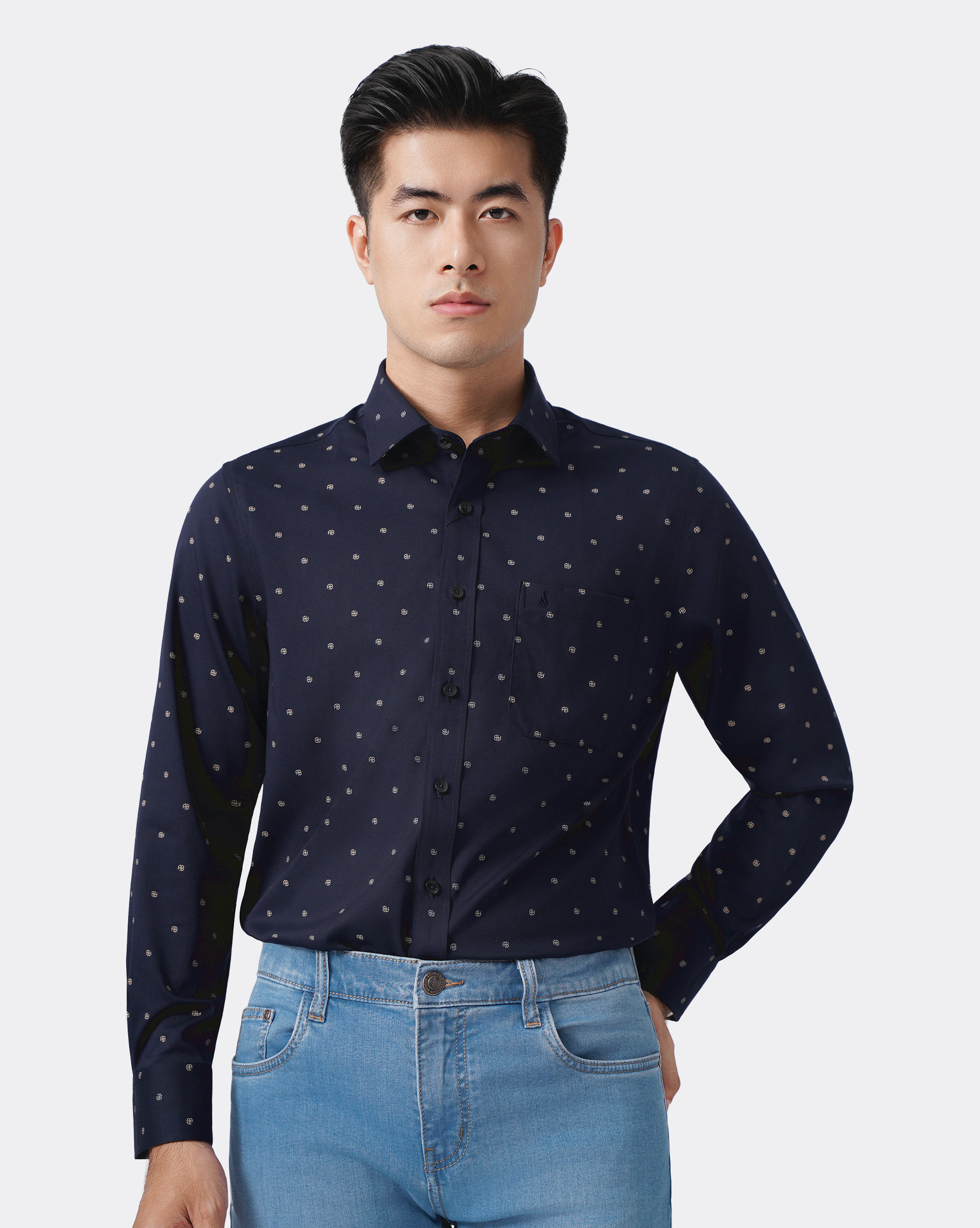 Áo sơ mi dài tay nam họa tiết chữ AB màu xanh navy 4044A