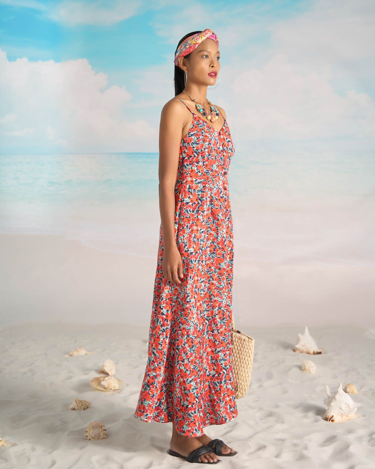 F2 FASHION & FREEDOM- Đầm lụa đỏ