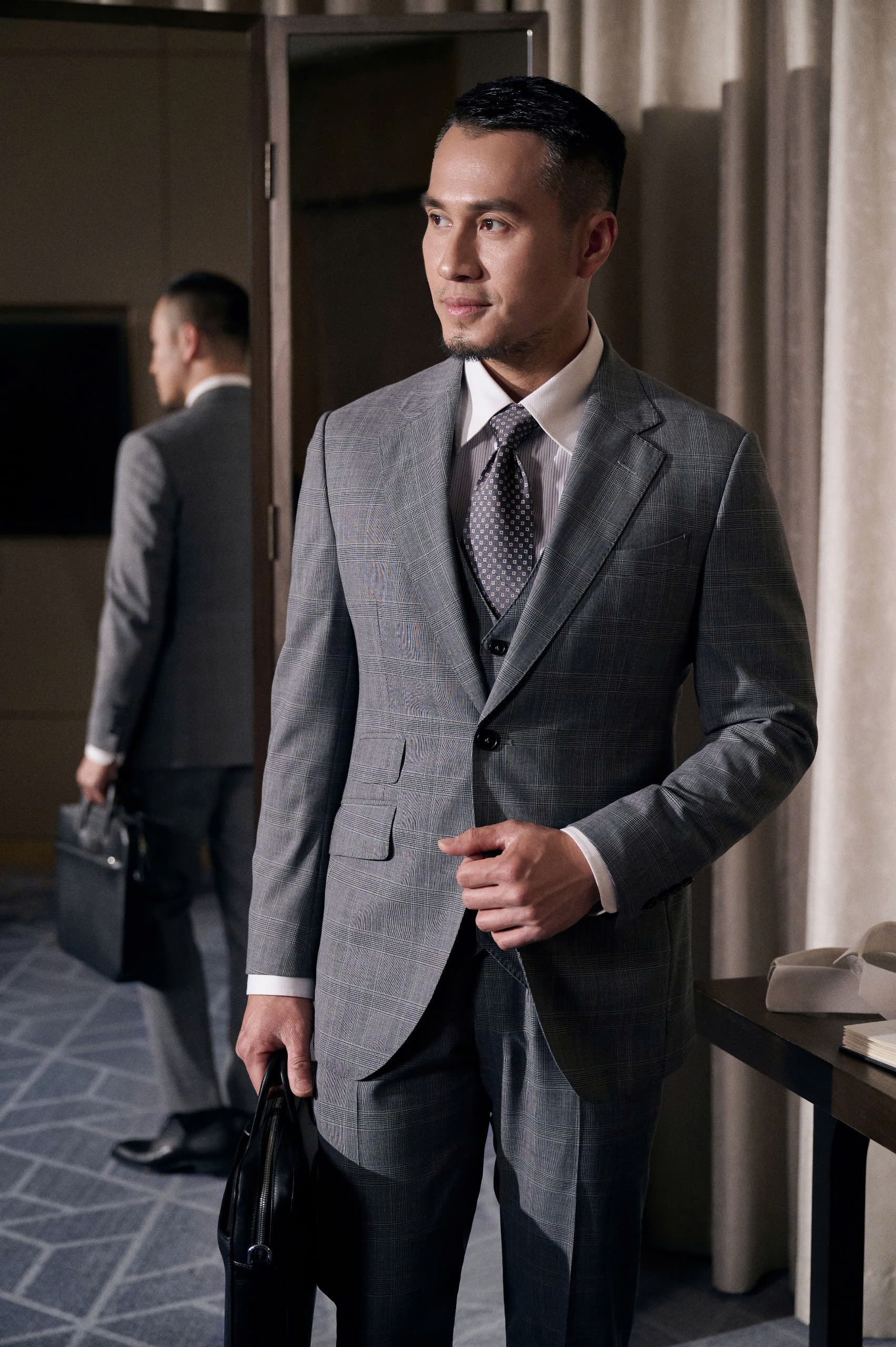 Aristino - Bộ Suit Nam Wool ASUM100Z