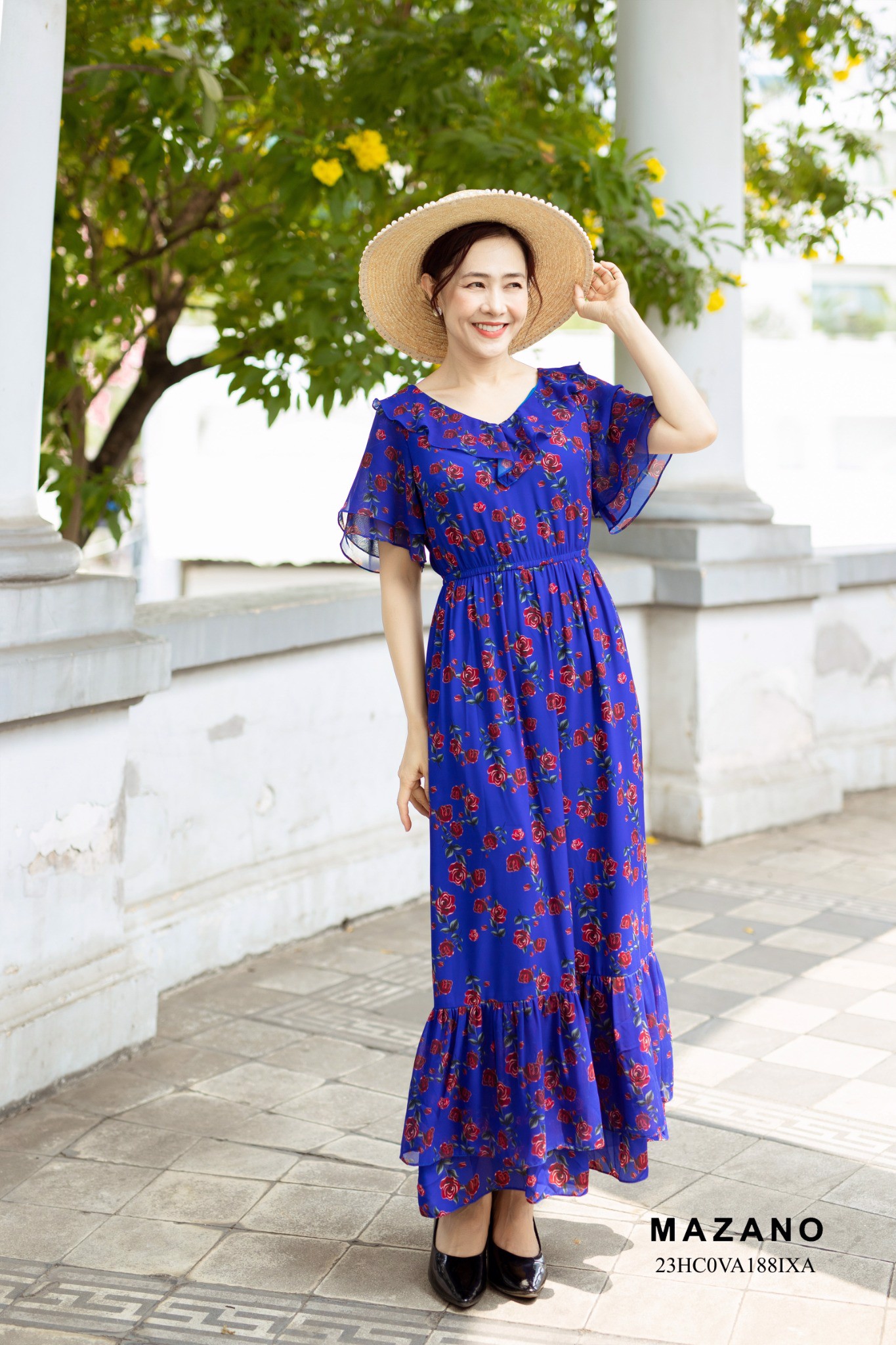 Đầm xanh chân rủ phối bèo nữ tính