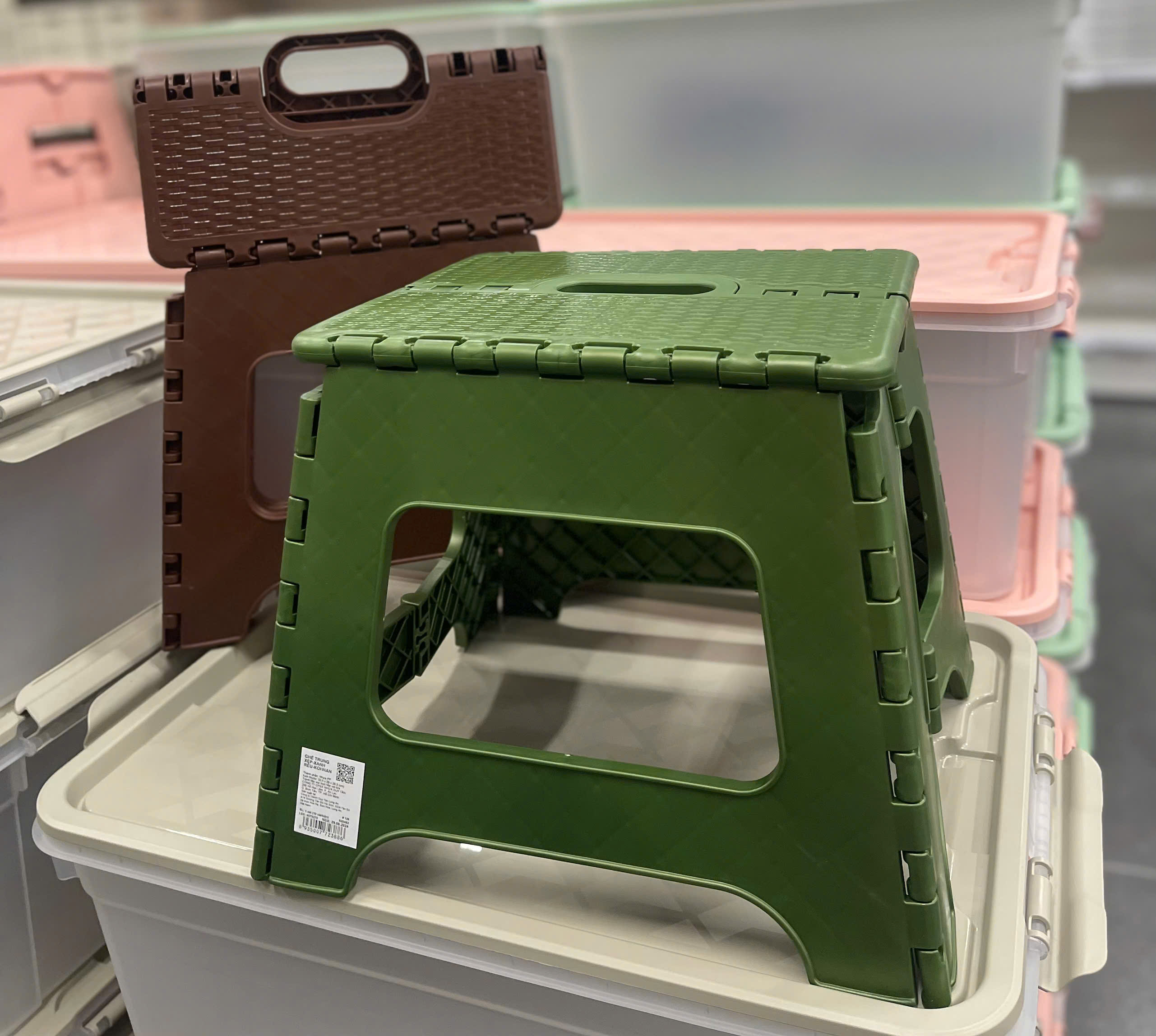 KOHNAN - GHẾ XẾP TRUNG GẤP GỌN