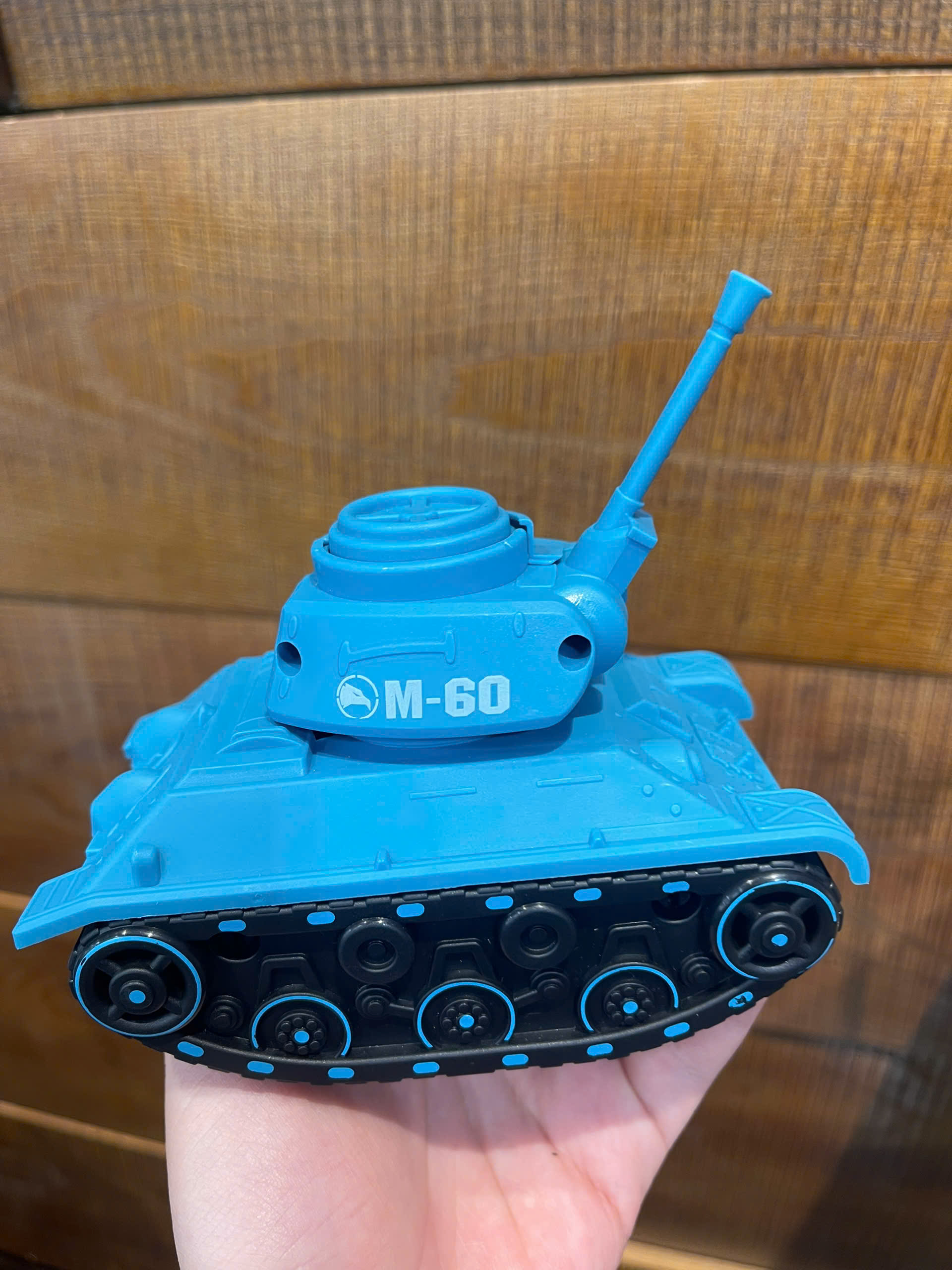 Kohnan ĐỒ CHƠI XE TĂNG TRỚN 668-18A