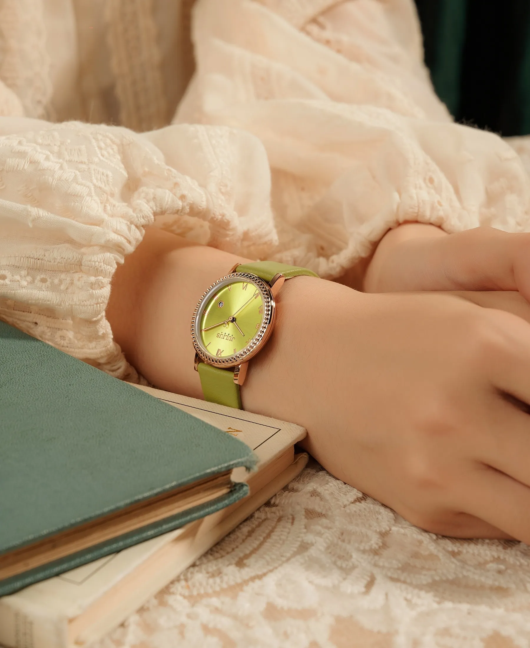 Đồng Hồ Nữ JA-1339B Julius Hàn Quốc Dây Da (Xanh)