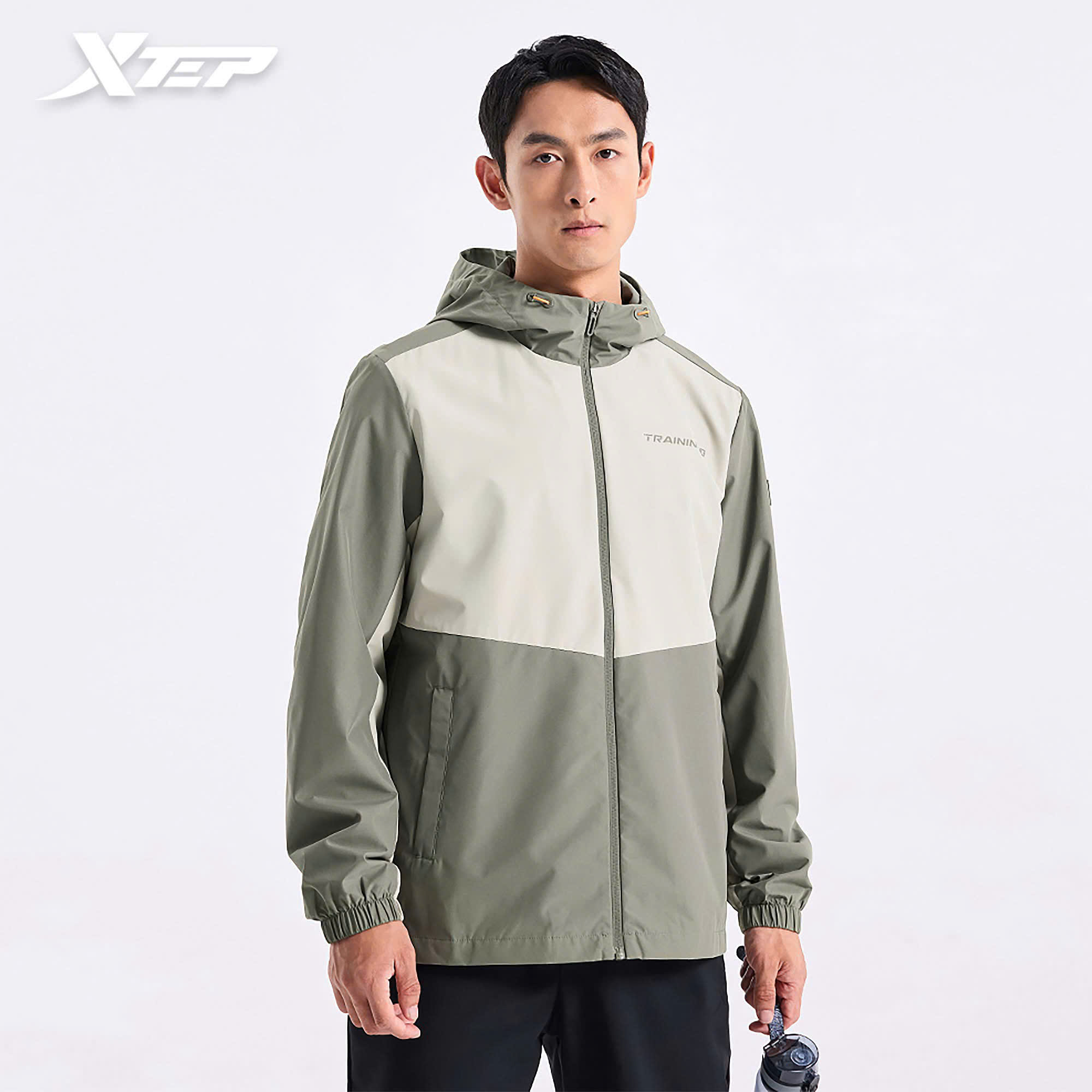Xtep - áo gió nam