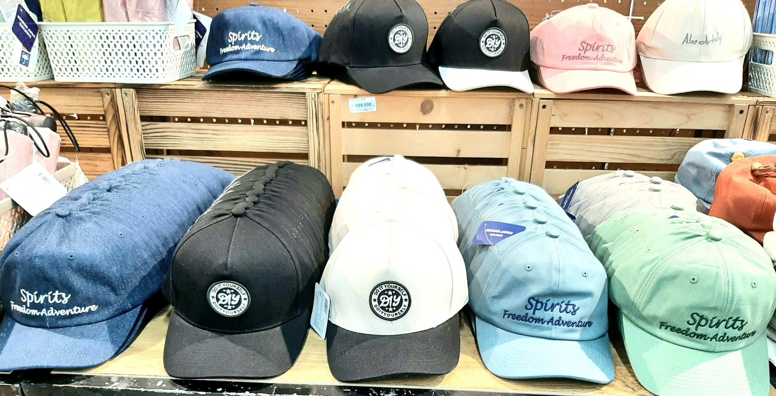 KOHNAN BÌNH TÂN-NÓN LƯỠI TRAI