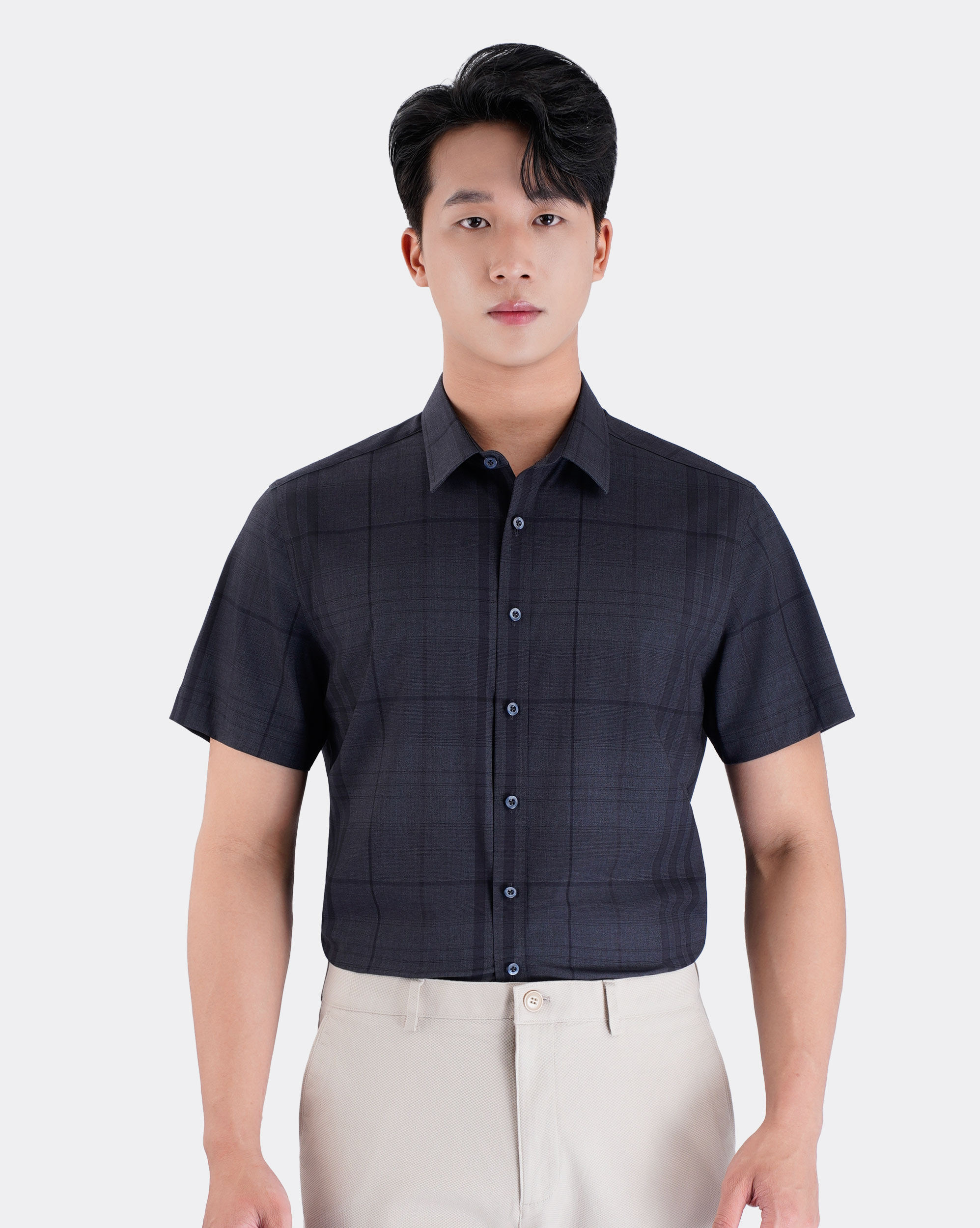 Áo sơ mi ngắn tay nam họa tiết kẻ màu đen 4028A