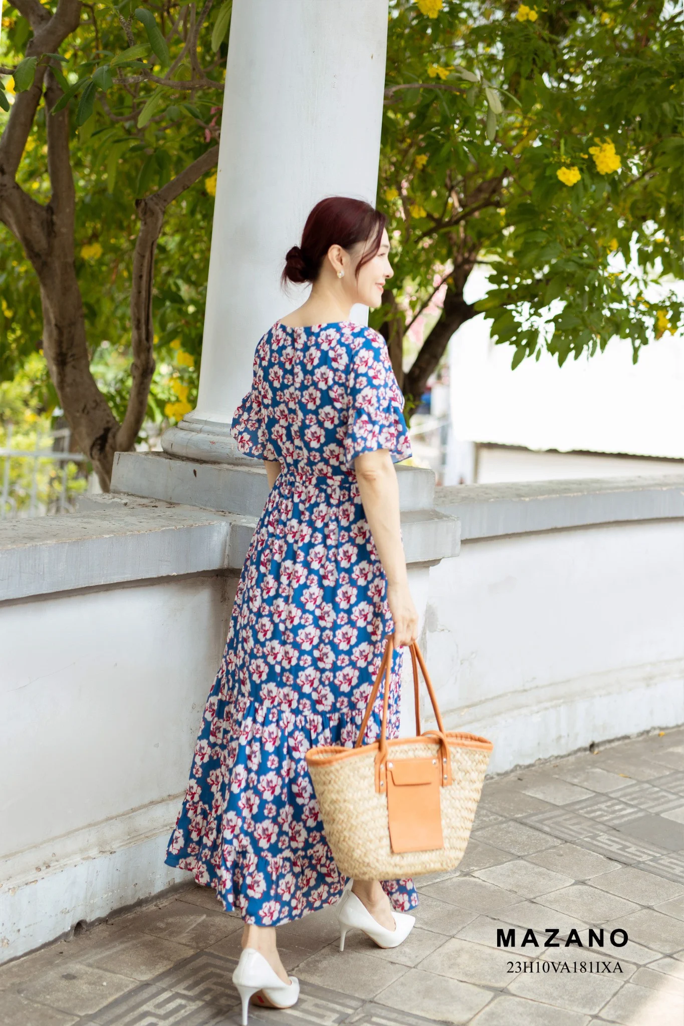 Đầm xanh rút dây eo phối bèo nữ tính