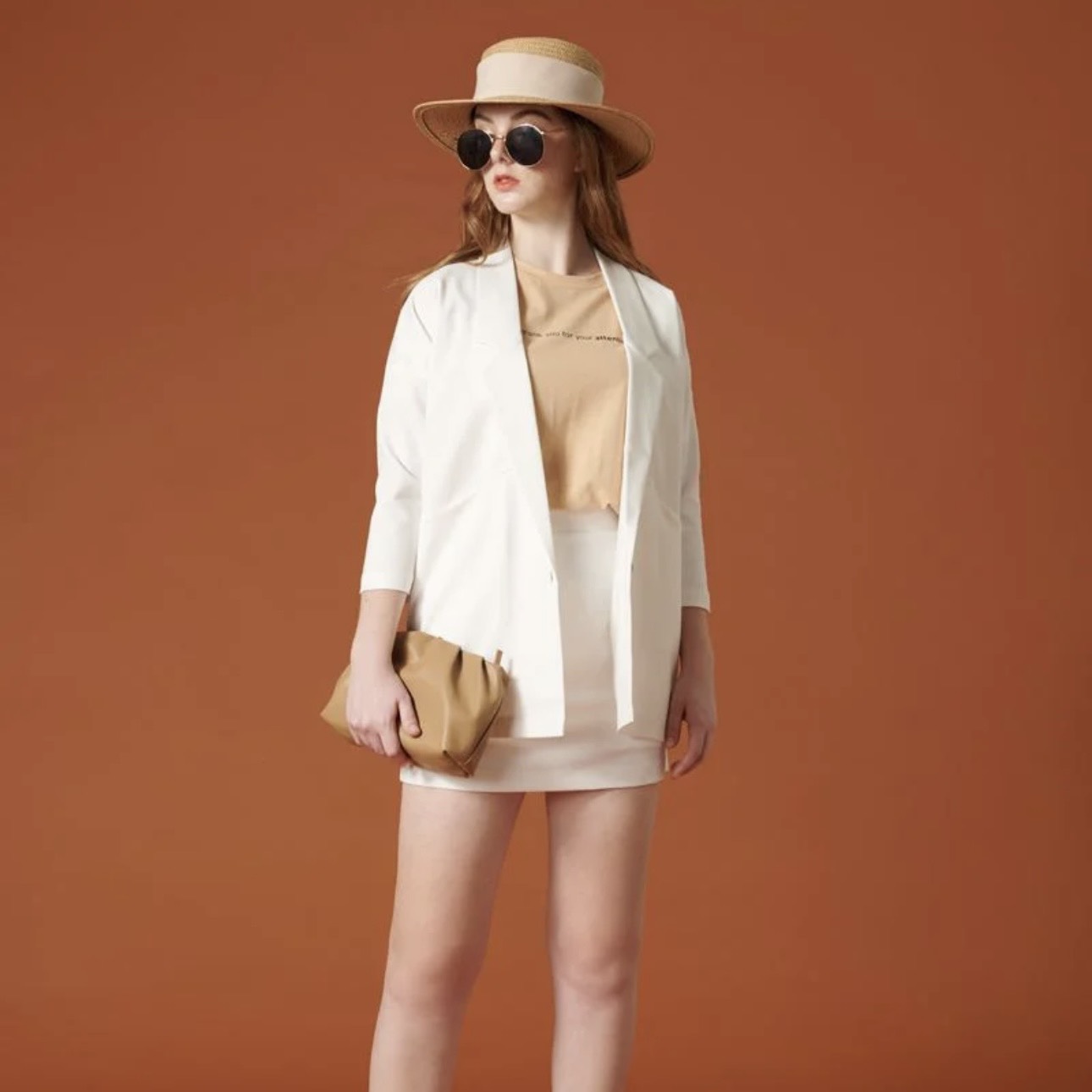 MIKI ÁO KHOÁC LARA TRẮNG