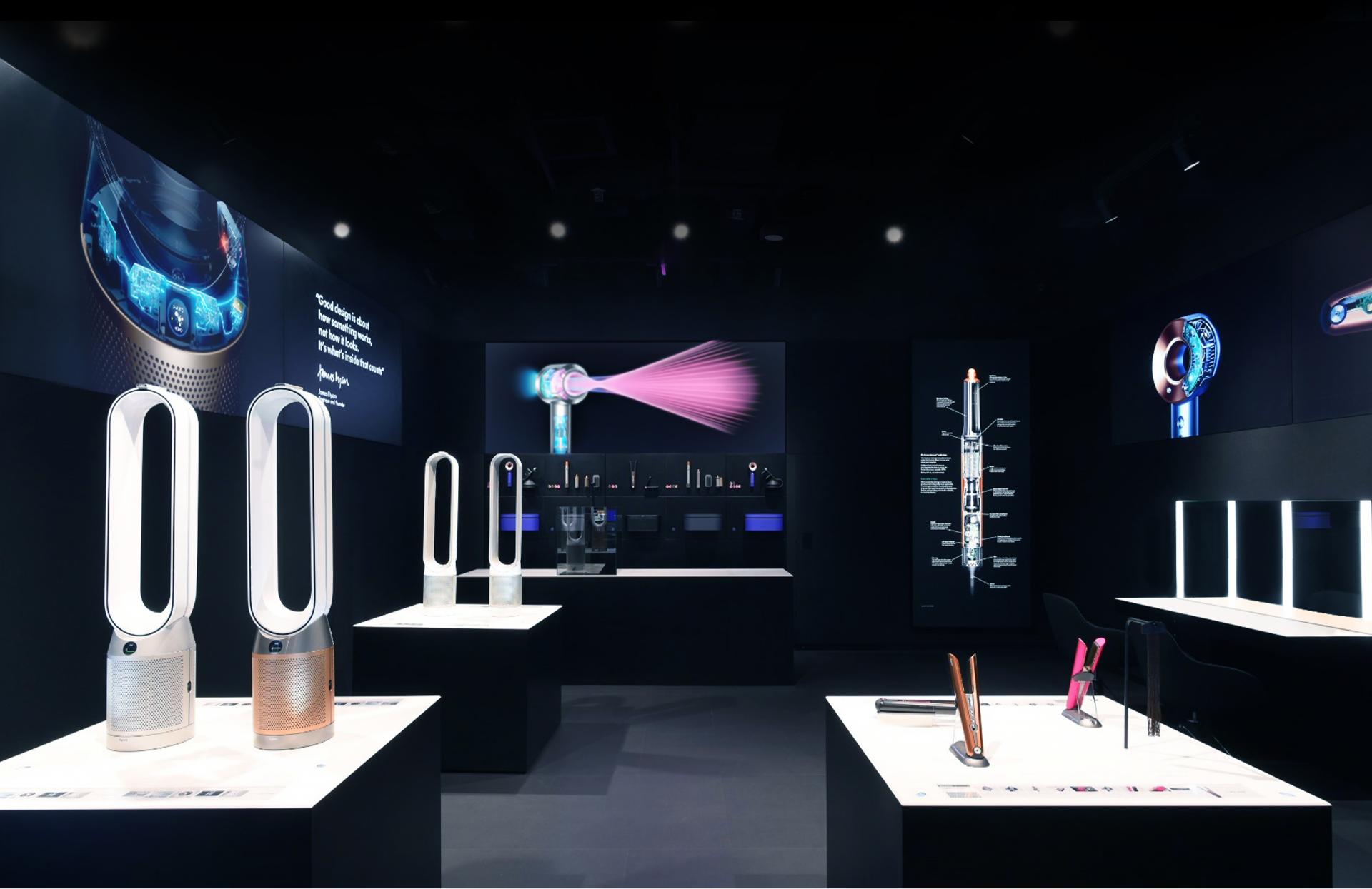 DYSON