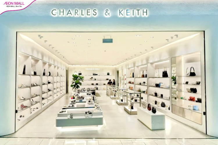 Không gian cửa hàng Charles & Keith AEON MALL Bình Tân gây ấn tượng bởi ánh sáng trắng tràn ngập