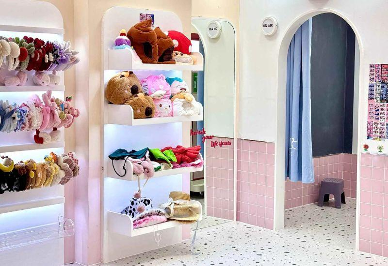 Foto Vibe cung cấp cả photobooth và self booth để khách hàng lựa chọn theo nhu cầu (Nguồn: Foto Vibe).