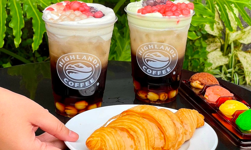 Món Trà Sen Vàng “hot hit” của Highlands Coffee. (Nguồn: Internet)