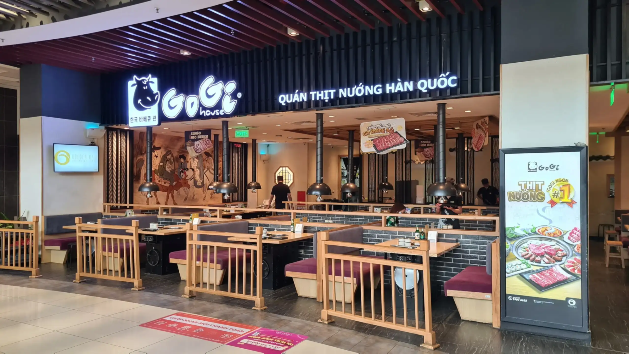 Hình ảnh không gian quán GoGi House hiện đại và ấm cúng (Nguồn: Internet) Hình ảnh không gian quán GoGi House hiện đại và ấm cúng (Nguồn: Internet)
