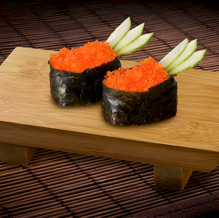 Gunkan tại iSushi có nhiều loại nhân đa dạng khác nhau như trứng cá chuồn, cá hồi hoặc cá ngừ (Nguồn: iSushi) Gunkan tại iSushi có nhiều loại nhân đa dạng khác nhau như trứng cá chuồn, cá hồi hoặc cá ngừ (Nguồn: iSushi)