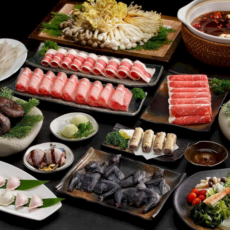 Các thương hiệu buffet lẩu nướng như GoGi, King BBQ, Manwah có khu vực riêng tư và giá vé minh bạch, phải chăng (Nguồn: Internet) Các thương hiệu buffet lẩu nướng như GoGi, King BBQ, Manwah có khu vực riêng tư và giá vé minh bạch, phải chăng (Nguồn: Internet)