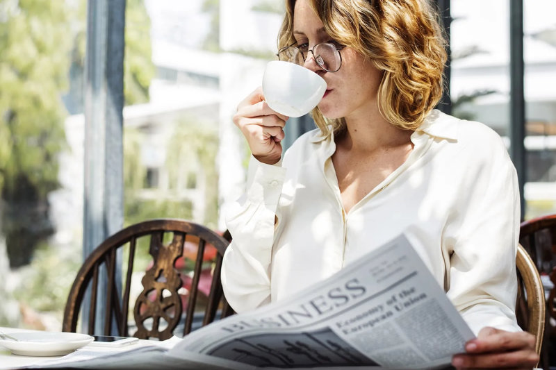 Tự hẹn hò với chính mình để tận hưởng khoảnh khắc tĩnh lặng (Nguồn: Internet)