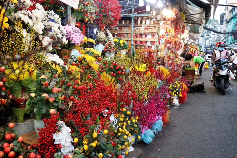 Chợ hoa Hồ Thị Kỷ là địa điểm mua hoa tươi và phụ kiện cắm hoa quen thuộc tại TP.HCM. (Nguồn: Internet)