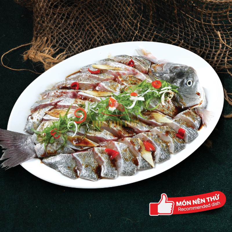 Nhóm từ 5 người có thể chọn combo hoặc kết hợp nhiều nhóm món để thuận tiện chia sẻ và tối ưu khẩu phần. (Nguồn: Internet)
