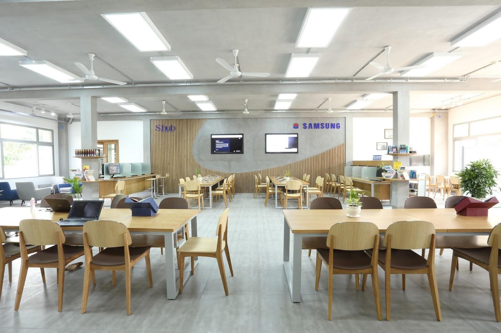 Thư viện điện tử S.Hub được trang bị hiện đại (Nguồn: Internet)