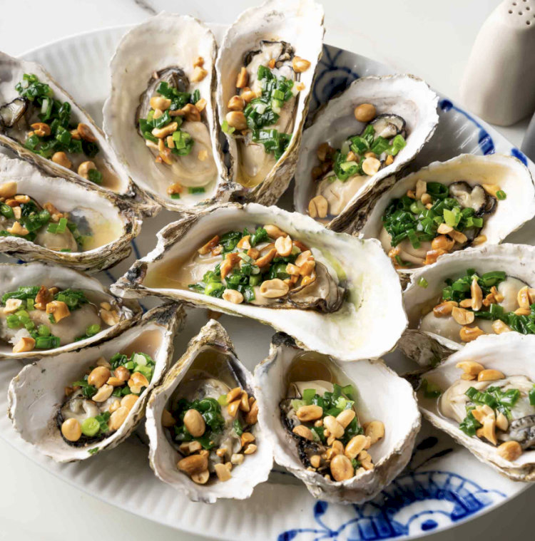 Hàu nướng mỡ hành béo thơm khó cưỡng (Nguồn: Internet) Hàu nướng mỡ hành béo thơm khó cưỡng (Nguồn: Internet)