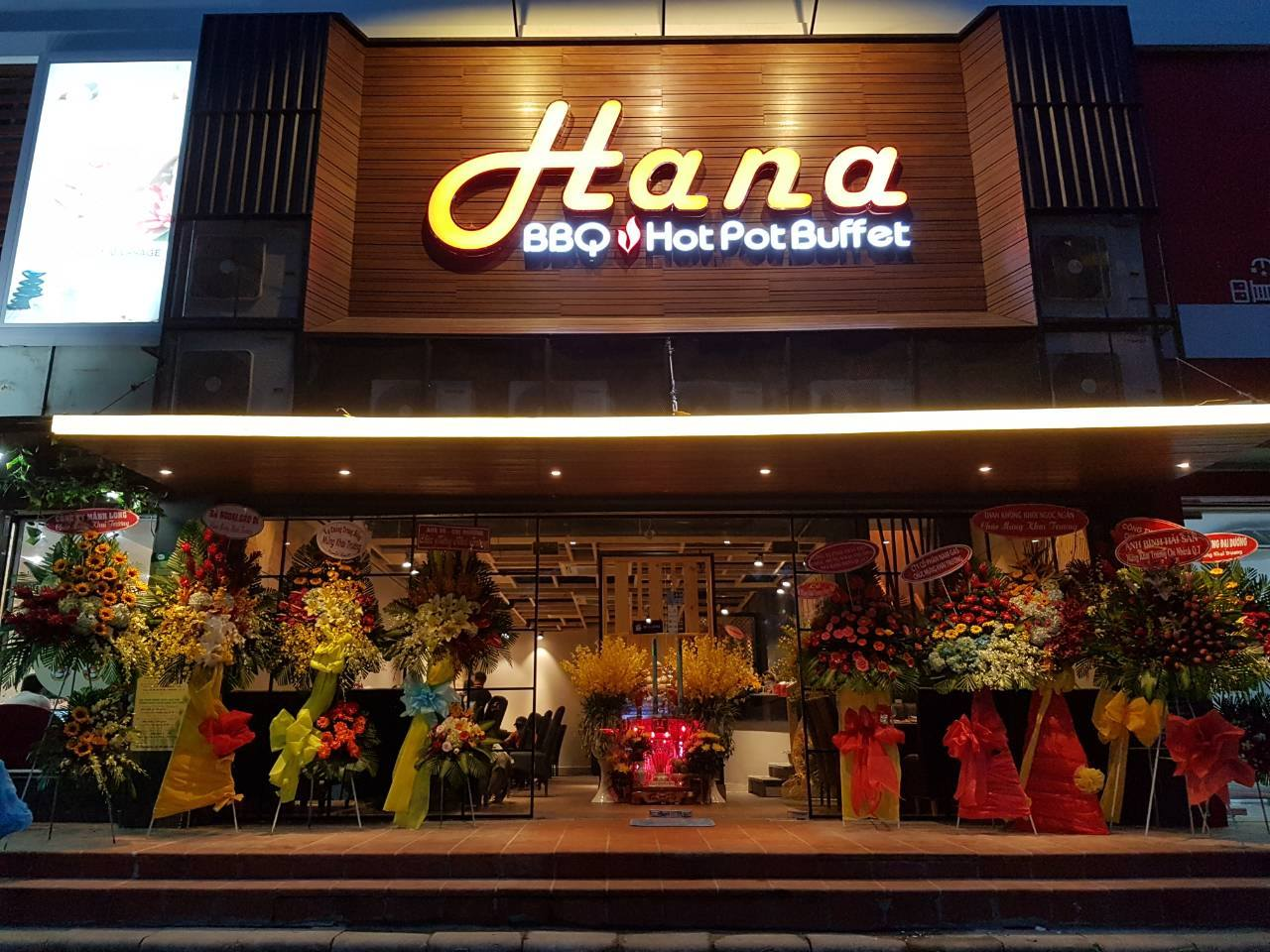 Không gian hiện đại và rộng rãi Hana BBQ (Nguồn: Internet) Không gian hiện đại và rộng rãi Hana BBQ (Nguồn: Internet)