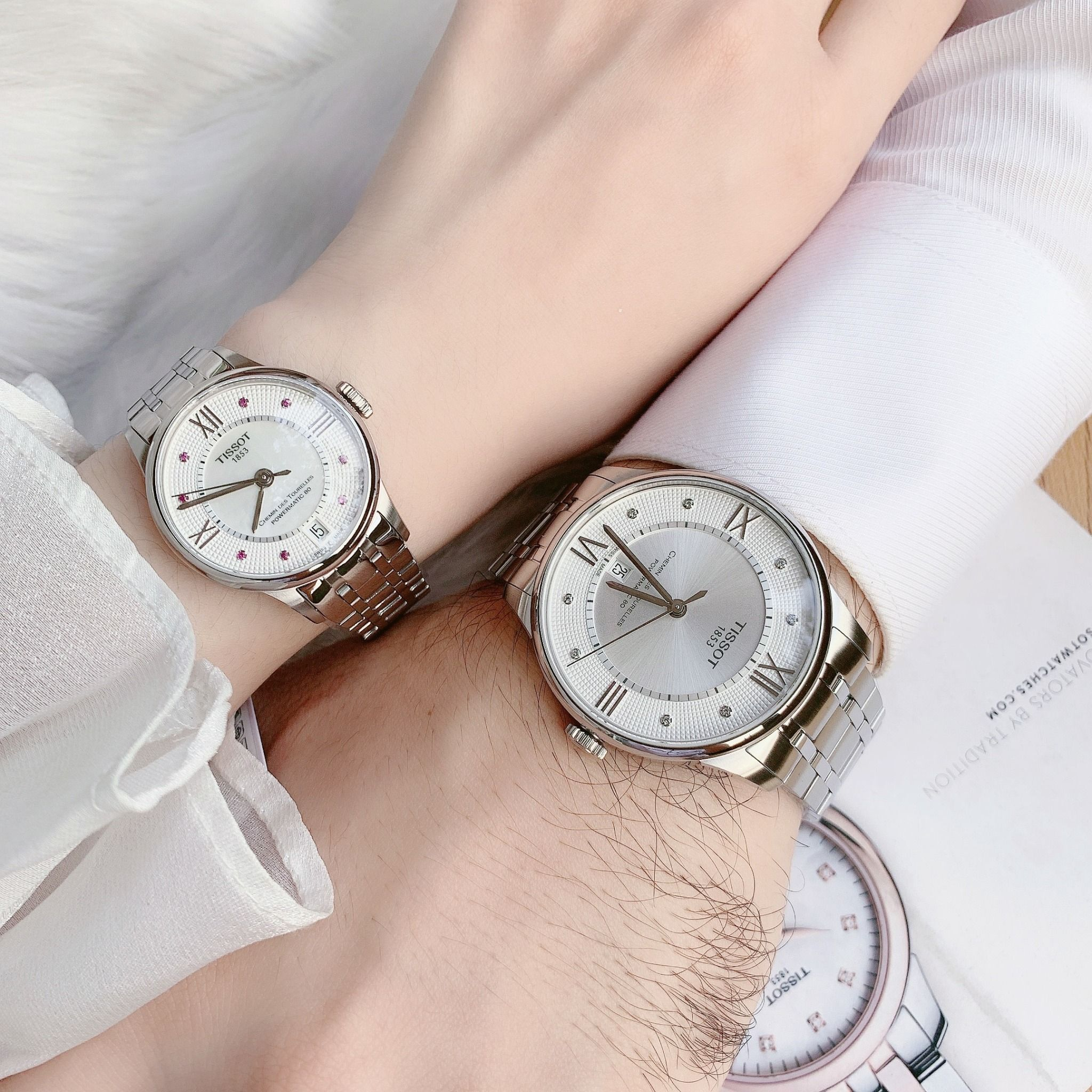 Đồng hồ đôi (Nguồn: Internet)