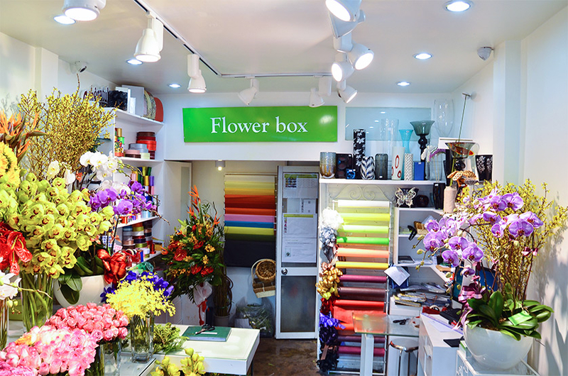 Flower Box có nhiều mẫu hoa được thiết kế theo phong cách hiện đại, từ giỏ hoa đến hộp hoa. (Nguồn: Internet)