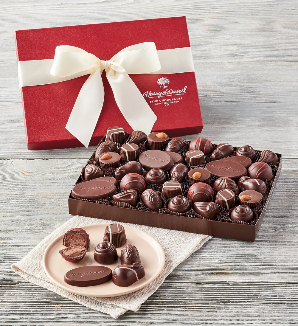 Chocolate là món quà tỏ tình tượng trưng cho những cung bậc cảm xúc trong tình yêu (Nguồn: Internet) Chocolate là món quà tỏ tình tượng trưng cho những cung bậc cảm xúc trong tình yêu (Nguồn: Internet)