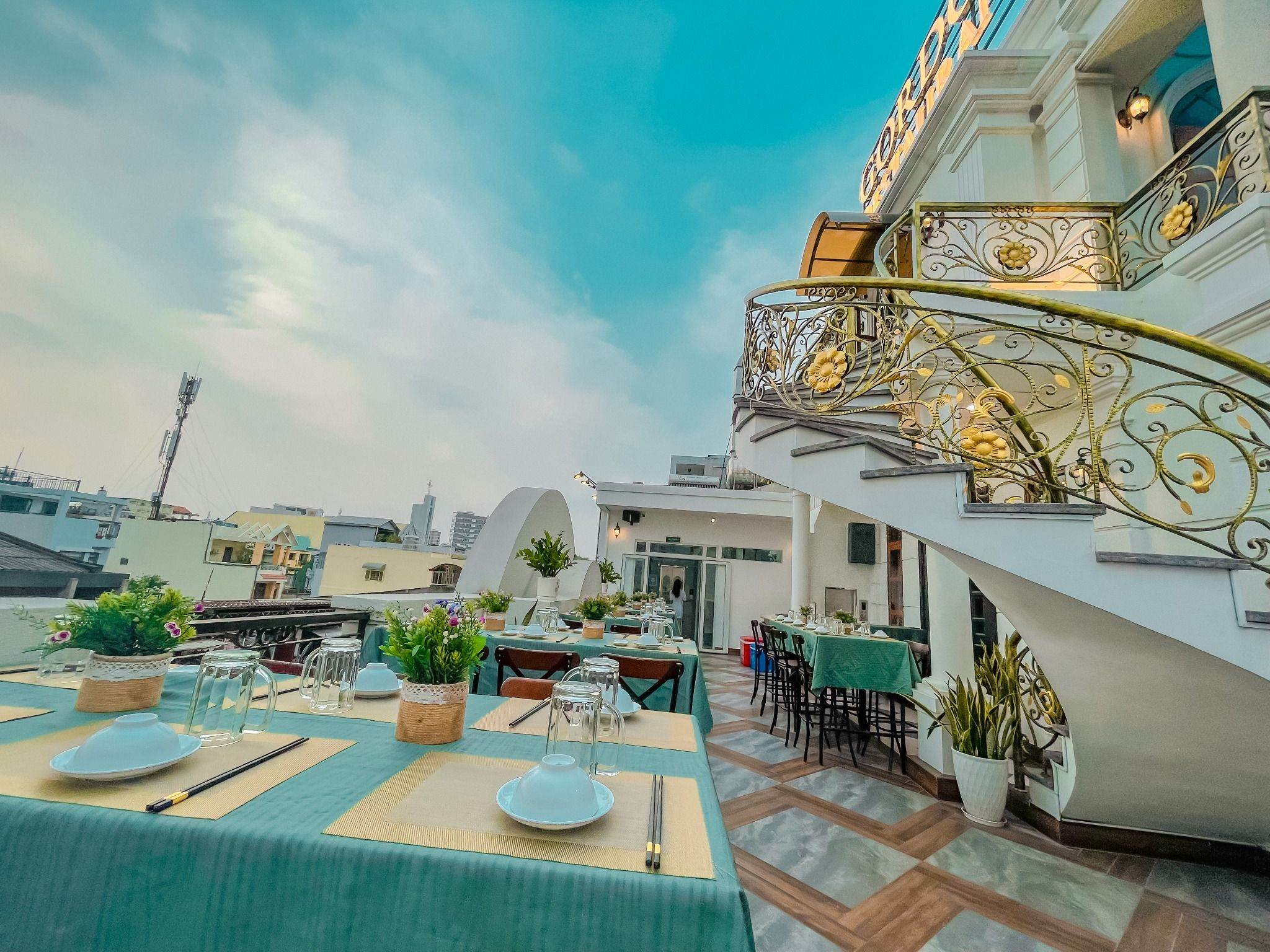 Trải nghiệm ẩm thực Fine Dining thượng lưu với view sông Sài Gòn tại Nhà hàng Gordon. (Nguồn: Internet)