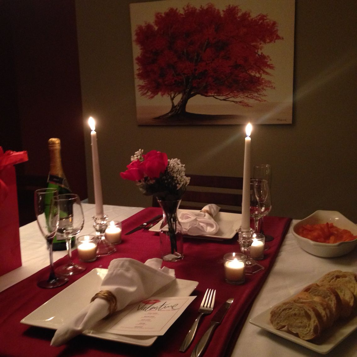 Một bữa tối lãng mạn (Nguồn: Internet)