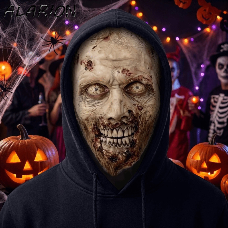 Tạo hình zombie rùng rợn với kỹ thuật hóa trang vết thương sinh động như thật. (Nguồn: Internet)