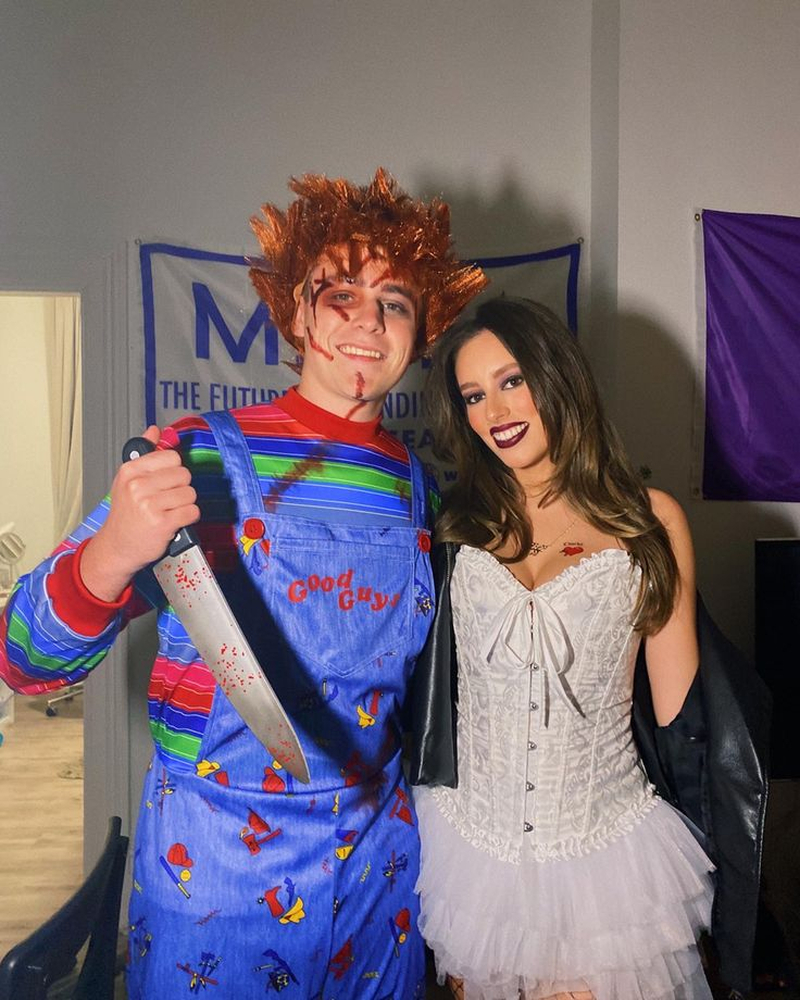Búp bê ma Chucky và Tiffany kết hợp phong cách đường phố cá tính rùng rợn. (Nguồn: Internet)