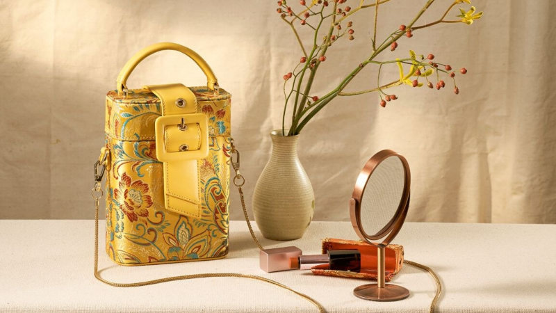 Vascara là thương hiệu túi xách nữ tính và thanh lịch (Nguồn: Internet) Vascara là thương hiệu túi xách nữ tính và thanh lịch (Nguồn: Internet)