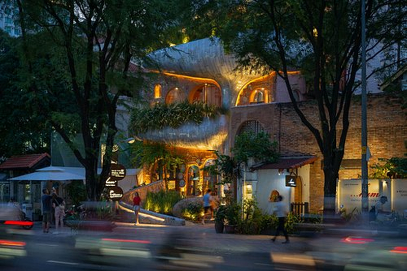 Nhà hàng Hum Vegetarian đem tới trải nghiệm ẩm thực chay dưỡng sinh đẳng cấp trong không gian vô cùng sang trọng. (Nguồn: Internet)