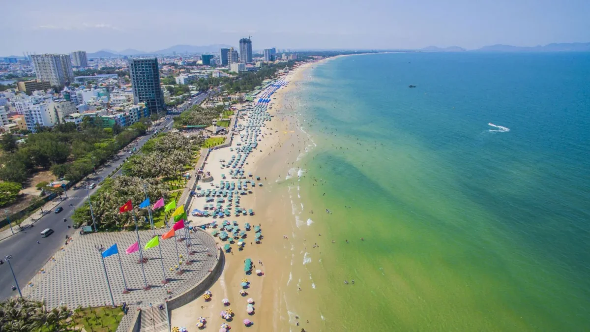 Bãi Sau Vũng Tàu đẹp mê ly với khung cảnh đầy thư giãn (Nguồn: Internet)