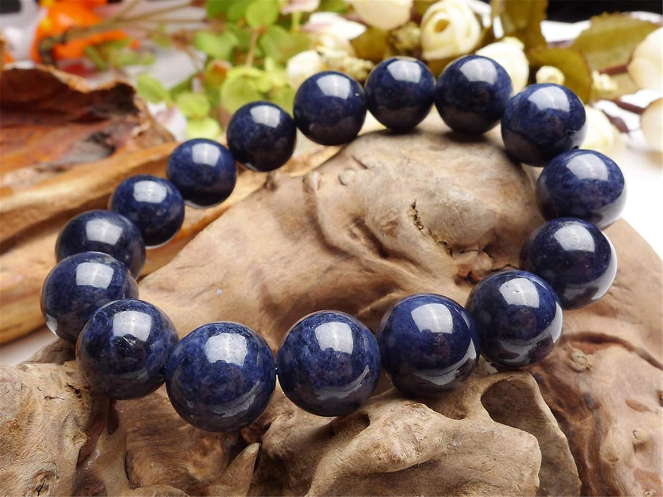 Đá Sapphire xanh dương (Nguồn: Internet)