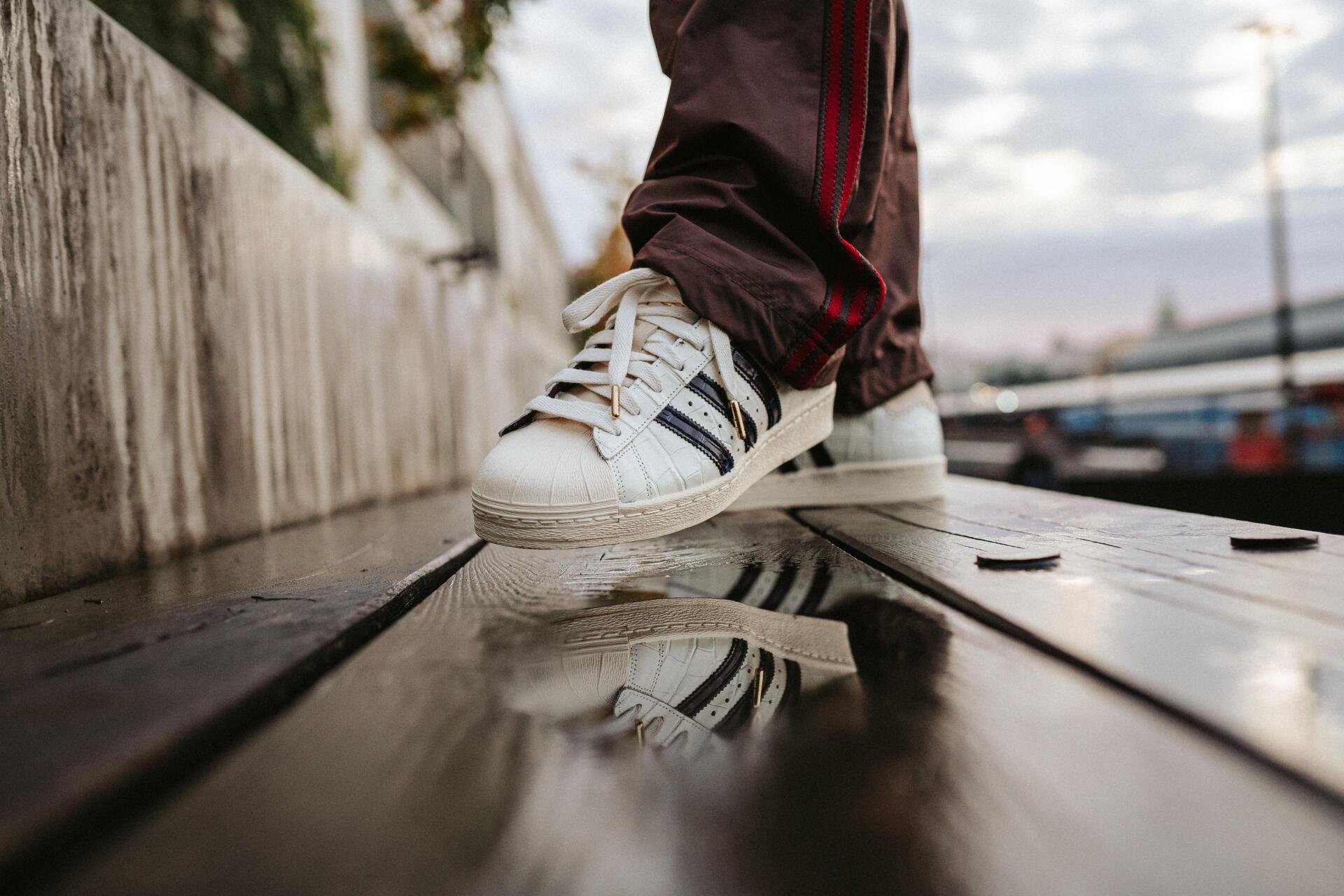 Giày Adidas cân bằng giữa thời trang và tính ứng dụng (Nguồn: Internet)