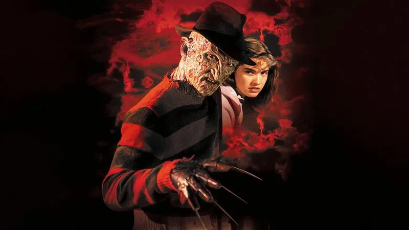 Freddy Krueger terrorizes teenagers on Elm Street in their dreams. (Source: Internet)