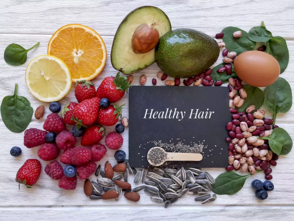 Chế độ ăn uống lành mạnh cũng giúp tóc chắc khỏe hơn (Nguồn: Internet) Chế độ ăn uống lành mạnh cũng giúp tóc chắc khỏe hơn (Nguồn: Internet)