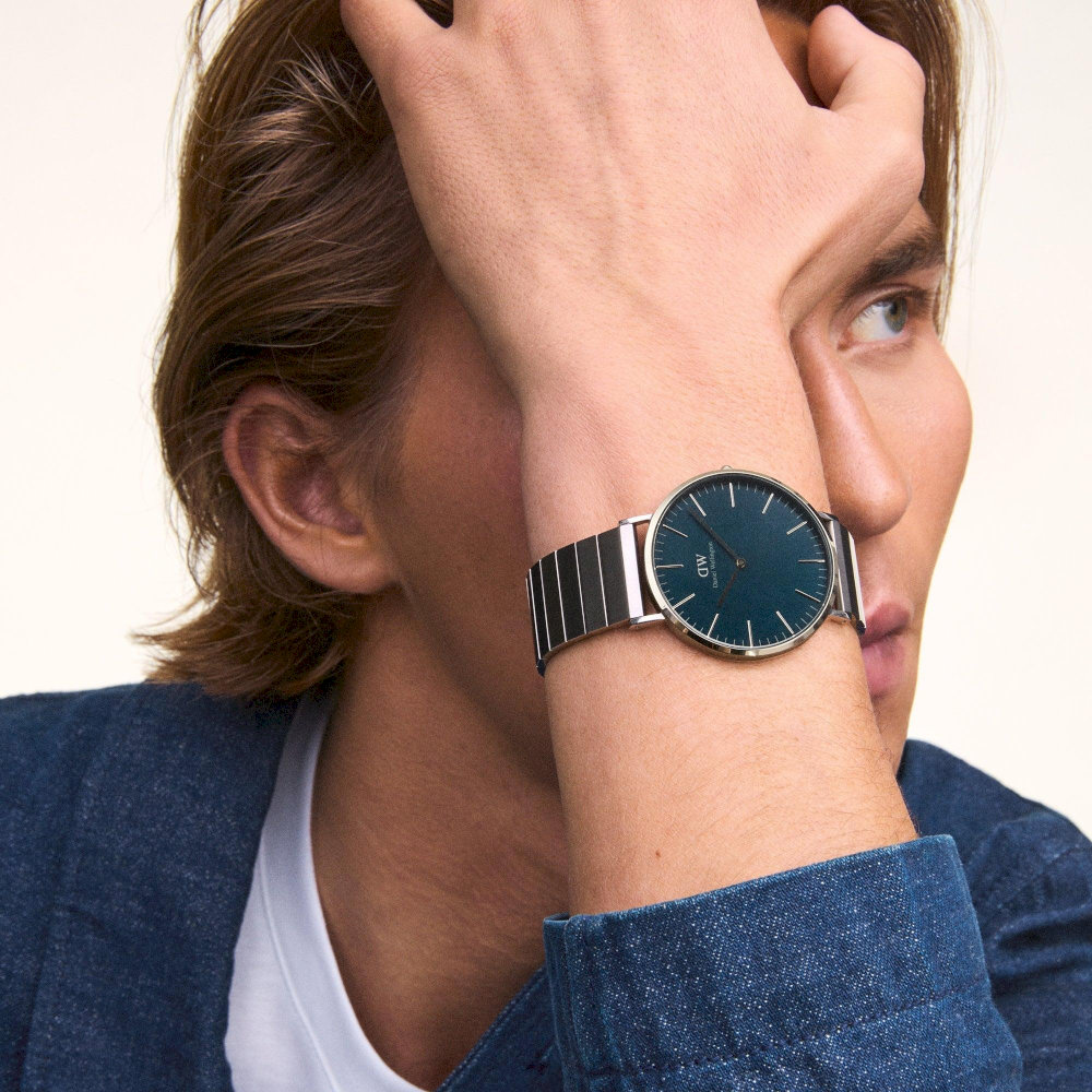 Đồng hồ là quà tặng mang ý nghĩa đặc biệt (Nguồn: Internet)