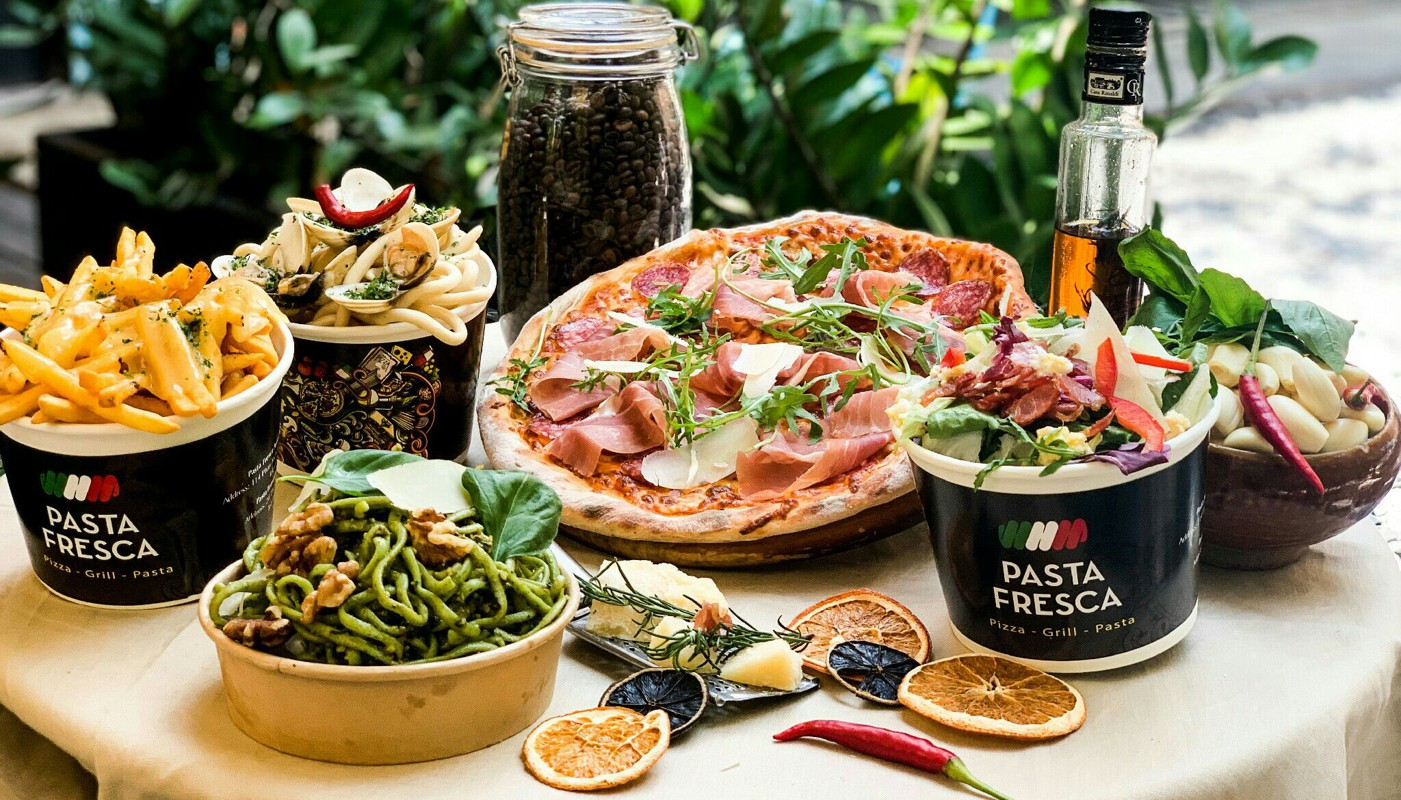 Thưởng thức mì Ý tươi làm thủ công giữa không gian vườn thoáng đãng tại Pasta Fresca. (Nguồn: Internet)