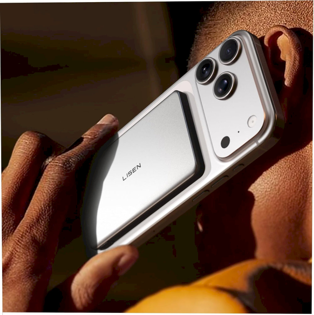 Tặng sạc dự phòng cho nam nhân dịp Giáng sinh (Nguồn: Internet)