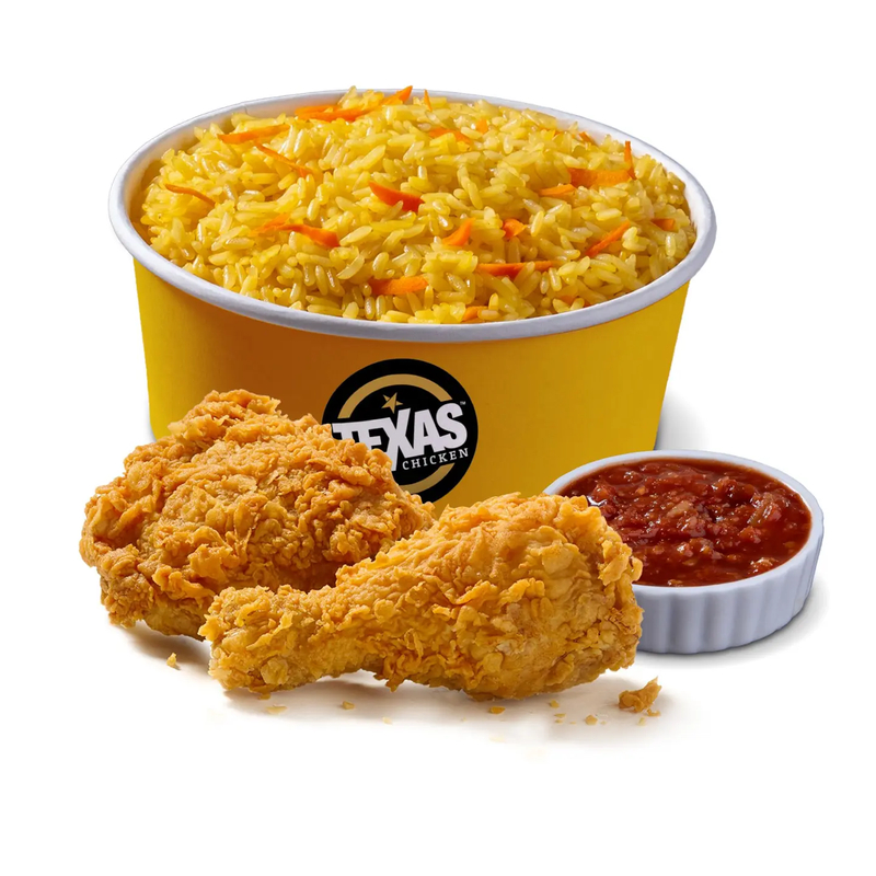 Cơm gà Texas Chicken thơm ngon và cân bằng dinh dưỡng.