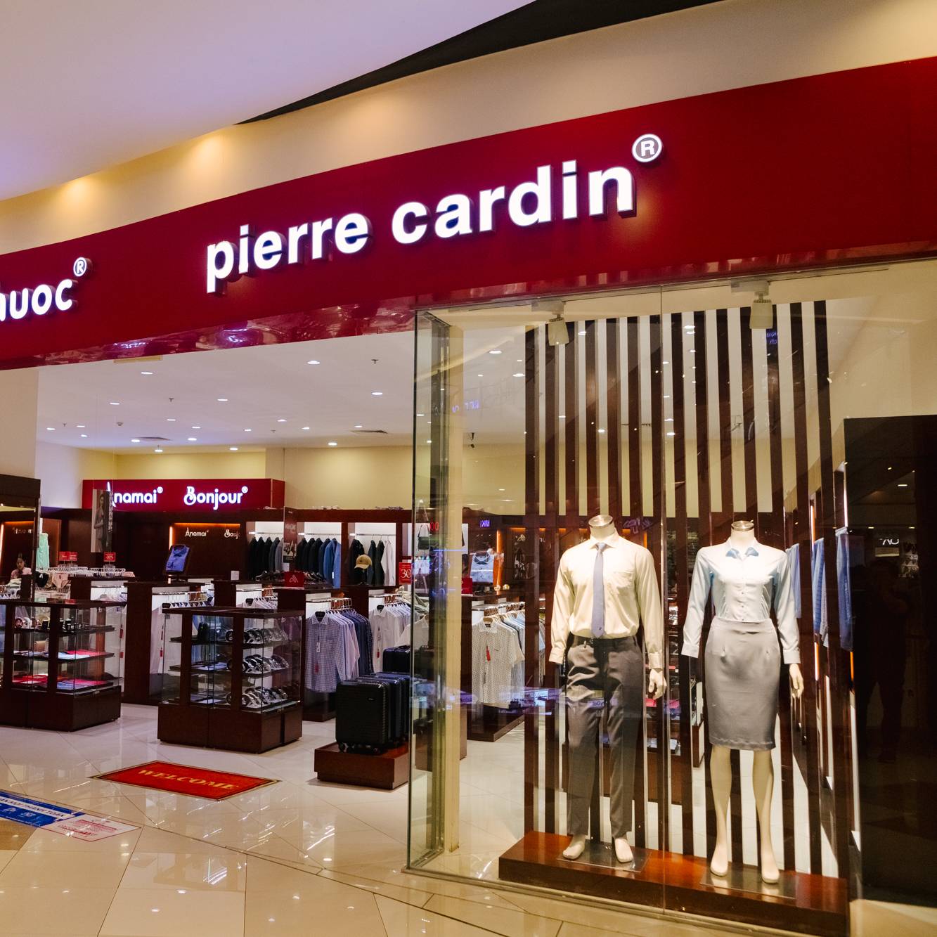 AN PHƯỚC - PIERRE CARDIN