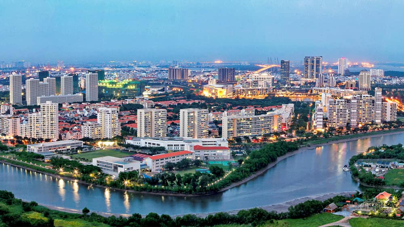 Khu đô thị Phú Mỹ Hưng có nhiều không gian công cộng và địa điểm ăn uống để khách kết hợp trong lịch trình vui chơi. (Nguồn: Internet)