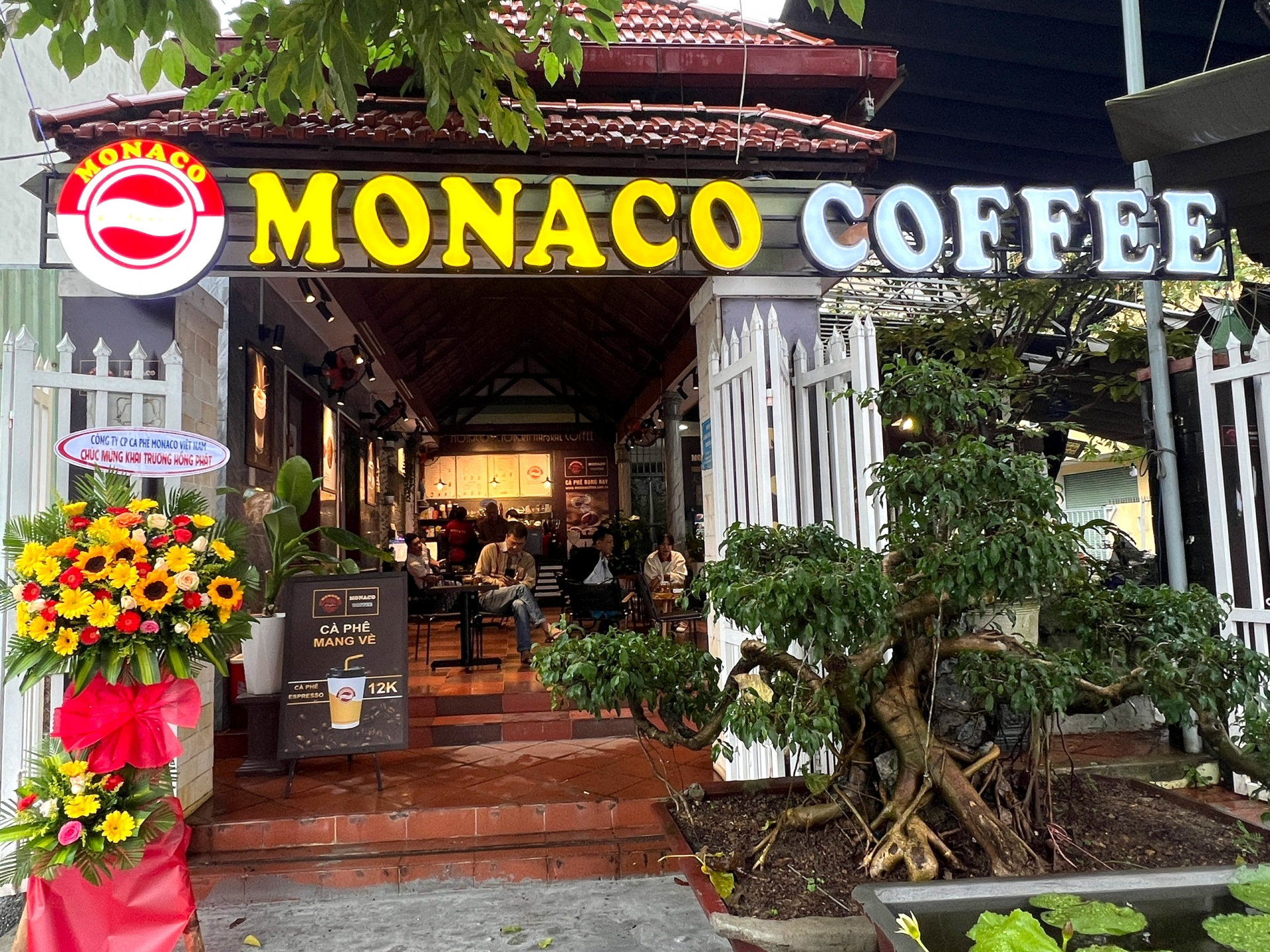 Monaco Coffee mang đến cơ hội khởi nghiệp bền vững với mô hình cà phê sạch bình dân. (Nguồn: Internet)