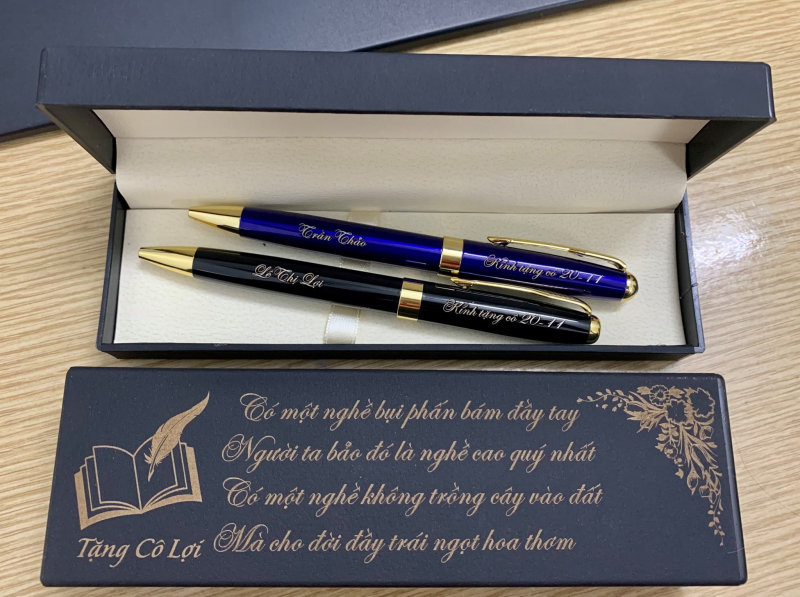 Bút ký cao cấp - Biểu tượng của sự thành đạt và quyết đoán của nhà lãnh đạo (Nguồn: Internet) Bút ký cao cấp - Biểu tượng của sự thành đạt và quyết đoán của nhà lãnh đạo (Nguồn: Internet)